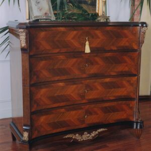 Comò intarsiato in noce nazionale