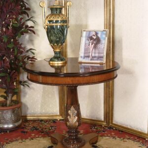 Tavolino tondo con intaglio e foglia oro